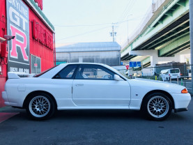 Nissan Skyline BNR32 GT-R for sale (#3365)
