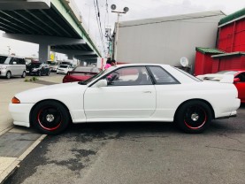 Nissan Skyline BNR32 GT-R for sale (#3334)