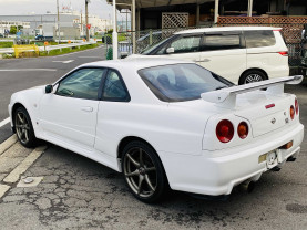 Nissan Skyline BNR34 GT-R V-Spec for sale (#3636)