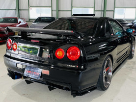 Nissan Skyline BNR34 GT-R V-Spec II for sale (#3656)
