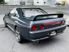 Nissan Skyline BNR32 GT-R for sale (#3668)