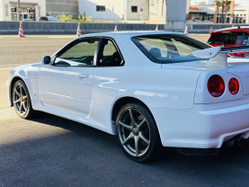 Nissan Skyline BNR34 GT-R V-Spec II for sale (#3895)