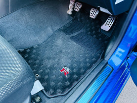 Nissan Skyline GT-R R34 V-Spec II for sale (#3962)